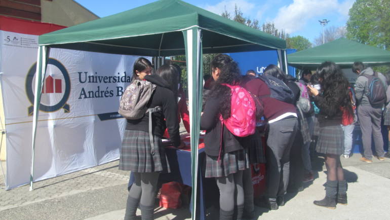 Se realizó Casa Abierta 2013 en Liceo Nueva Zelandia