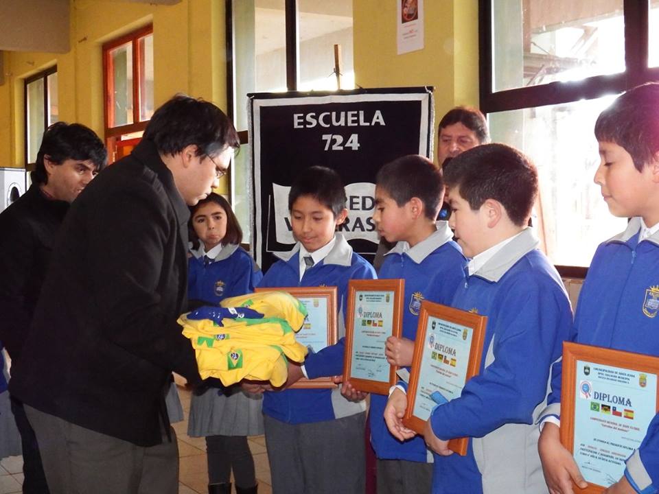 Equipo del Sexto B de la escuela Recaredo Vigueras ganó campeonato de Baby Fútbol “Estrellas del mañana”