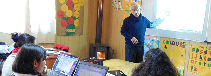 Equipo técnico del DAEM realiza permanente asesoramiento a docentes del área rural