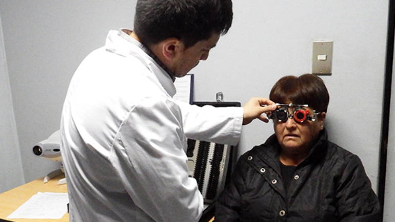 Vecinos de sectores rurales recibieron atención oftalmológica gratuita