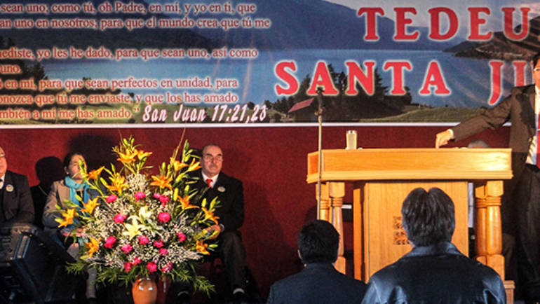 Cientos de personas participaron en tradicional Tedeum Evangélico